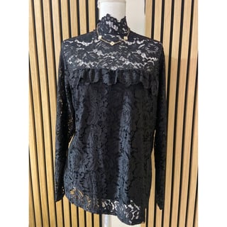 Perfect All Over Lace blouse Black