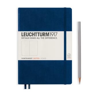 Leuchtturm medium dotted notebook (A5) hardcover - 14.5 x 21cm / navy blue