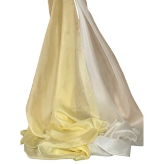 Zijden Hemeltje - Diverse Kleuren - Handgemaakt - Maat: 1.50 Hoog X 2.70 Breed - Kleur: Geel-Wit