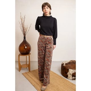 VERY CHERRY Maya Top Soft Viscose Black