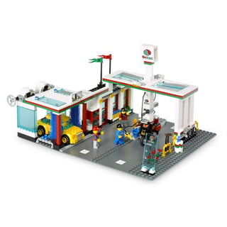 Refurbished LEGO - 7993 Service Station