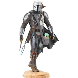 Star Wars The Mandalorian Premier Collection The Mandalorian and Grogu 1/7 Scale Statue 25 Cm