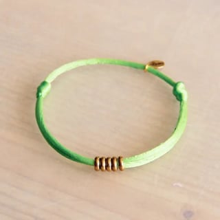 Bazou Satijnen Armband Met Ringen Groen/goud