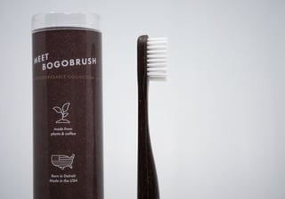 Bio Degradable Toothbrush  Pop-Up