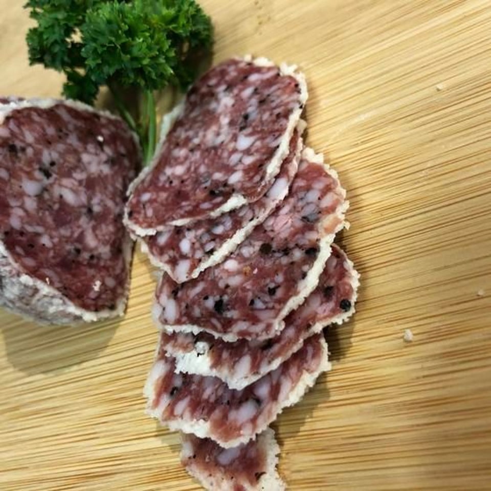 Bolletje truffel salami met parmezaanse kaas Peddler
