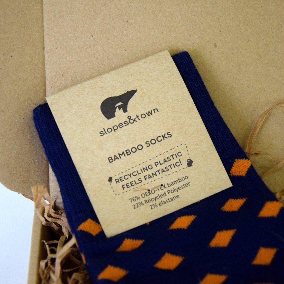 Duurzame bamboe sokken cadeau box - Dotty burgundy / Dotty camel