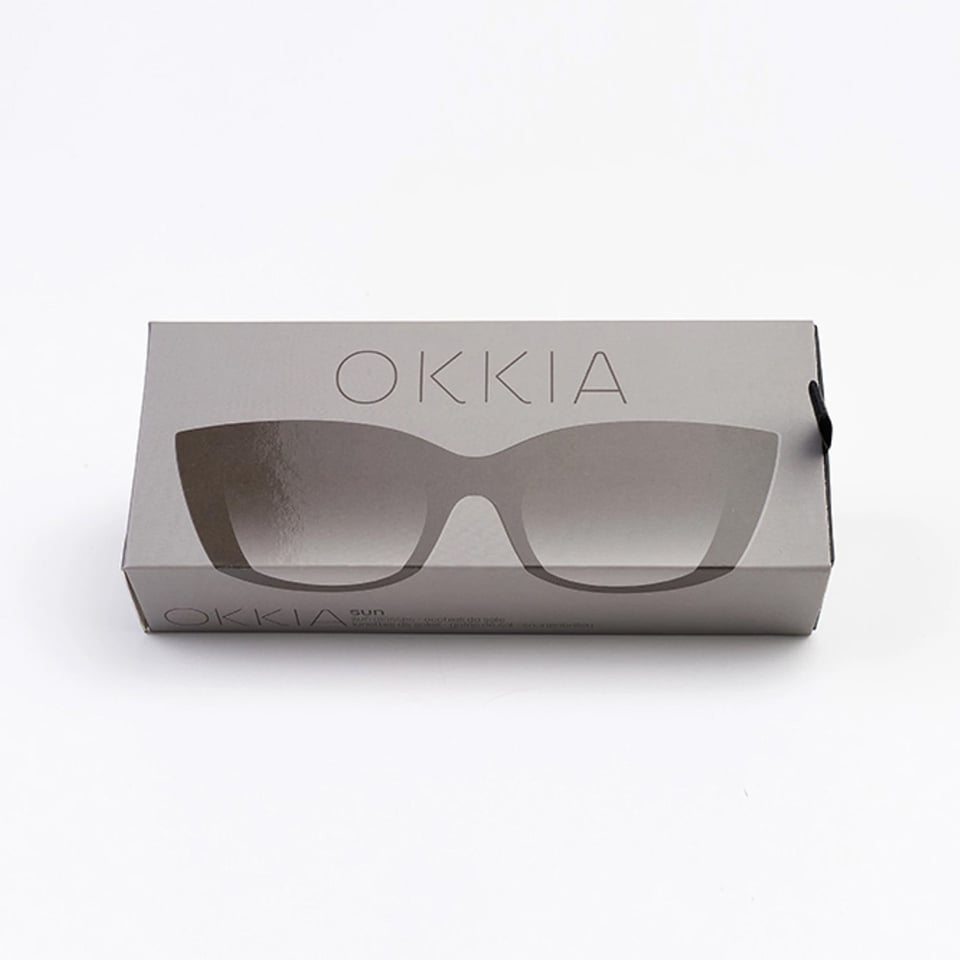 Zonnebril CLAUDIA Big Cat-Eye Black OK013-BK