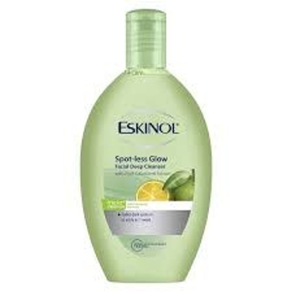 Eskinol Spot-Less Glow Facial Deep Cleanser 225ml