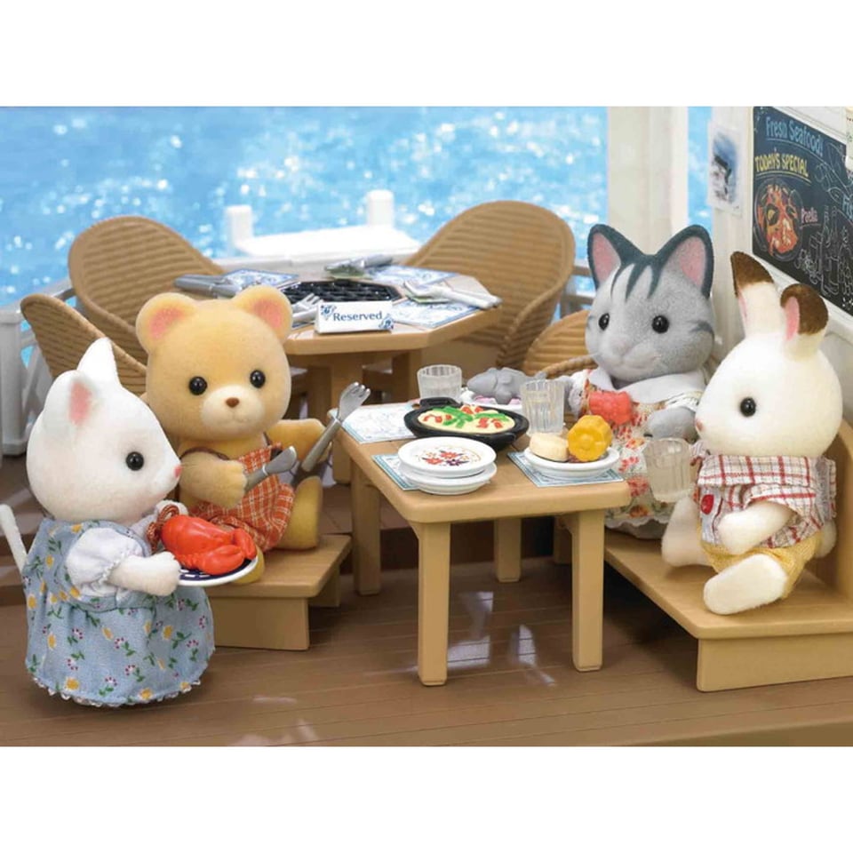 Sylvanian Families Seaside Restaurant