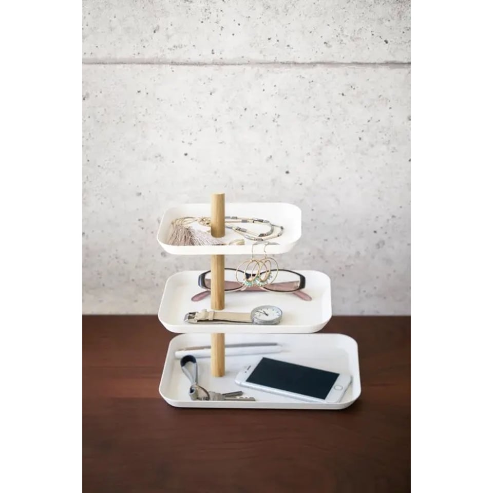 Yamazaki Tiered Accessoirestandaard in Lagen Met Draaibare Plateaus Wit