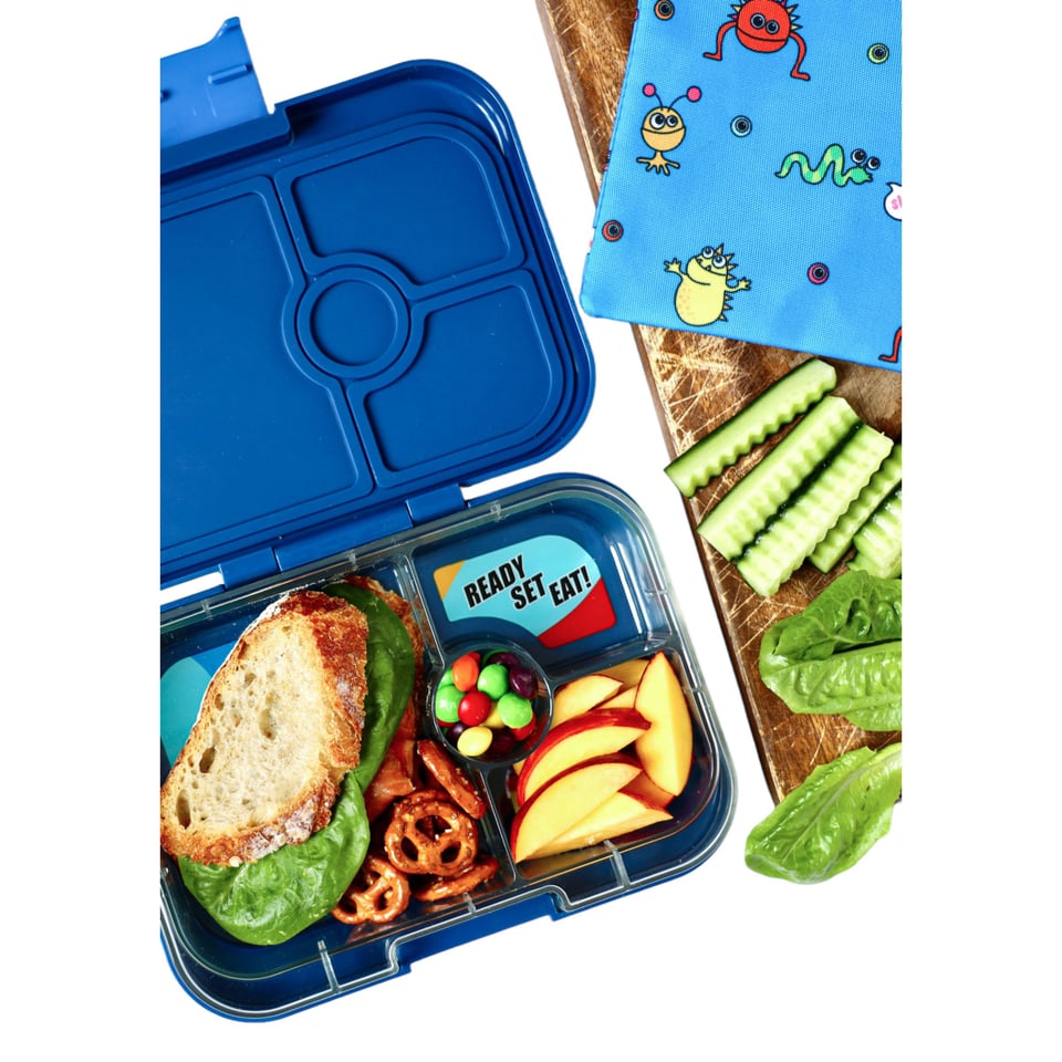 Yumbox Panino 4 Vakken Monte Carlo Blue / Race Cars - Blauw