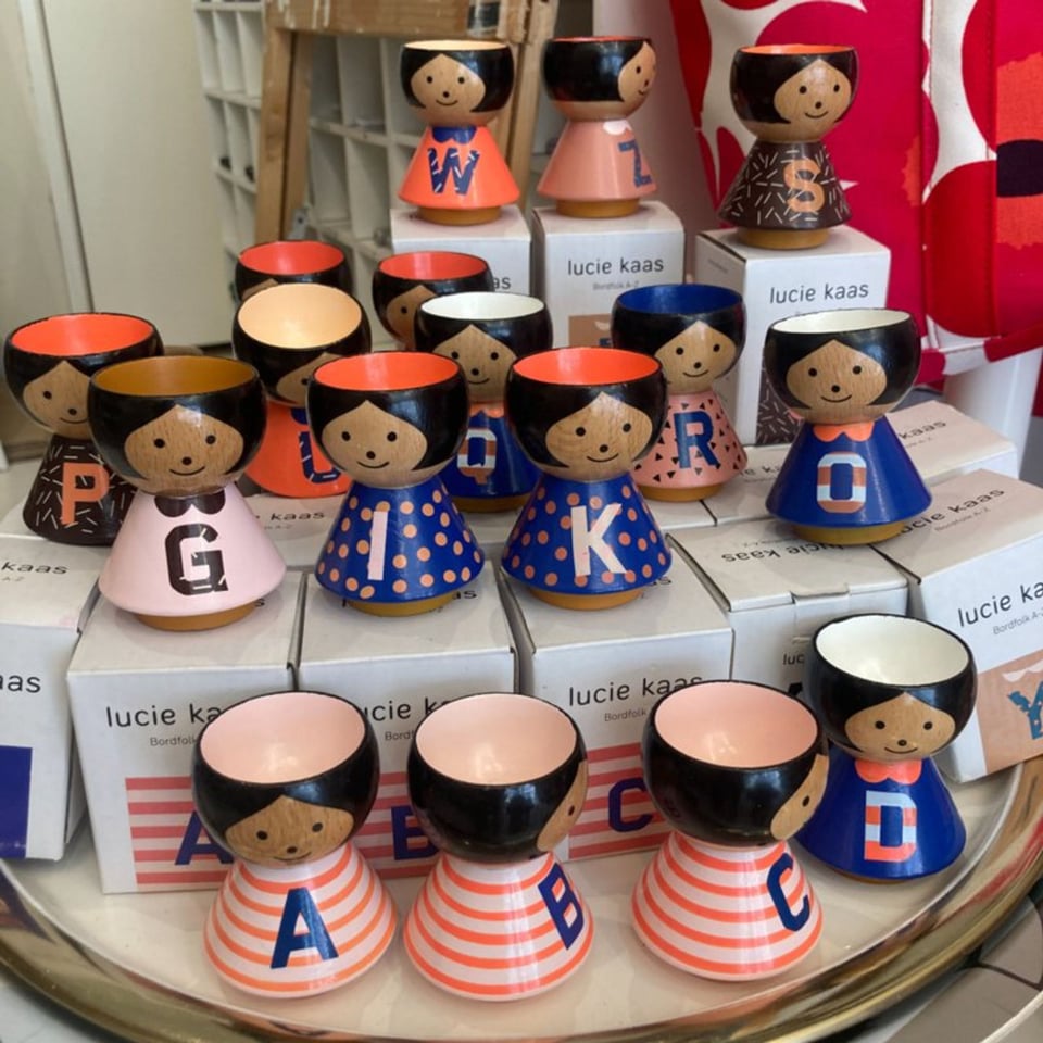 Lucie Kaas Bordfolk Houten Eierdop Met Letters