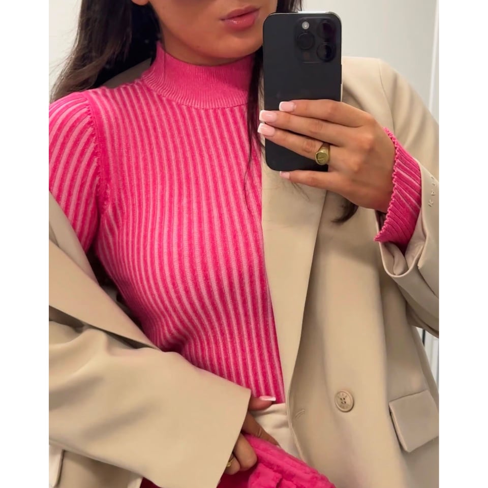 Ribbed Pull Pink - Kate