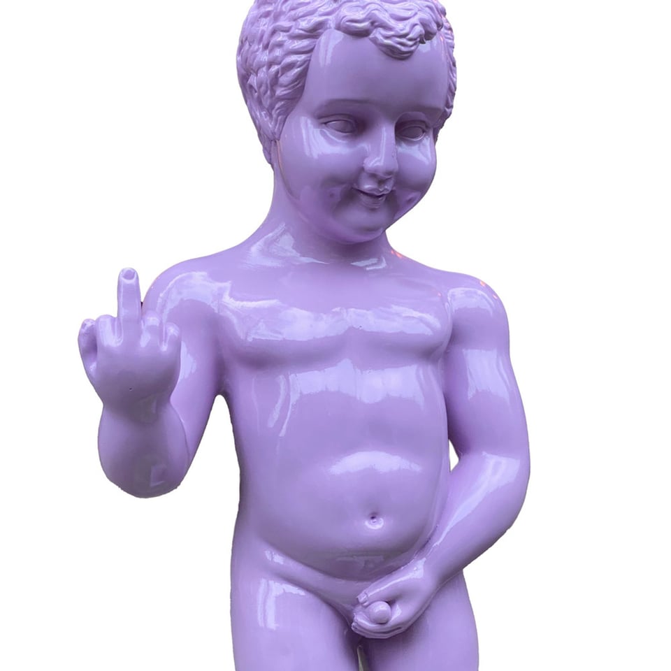 Beeld Manneken Pis F*ck You Paars XL 25x60cm