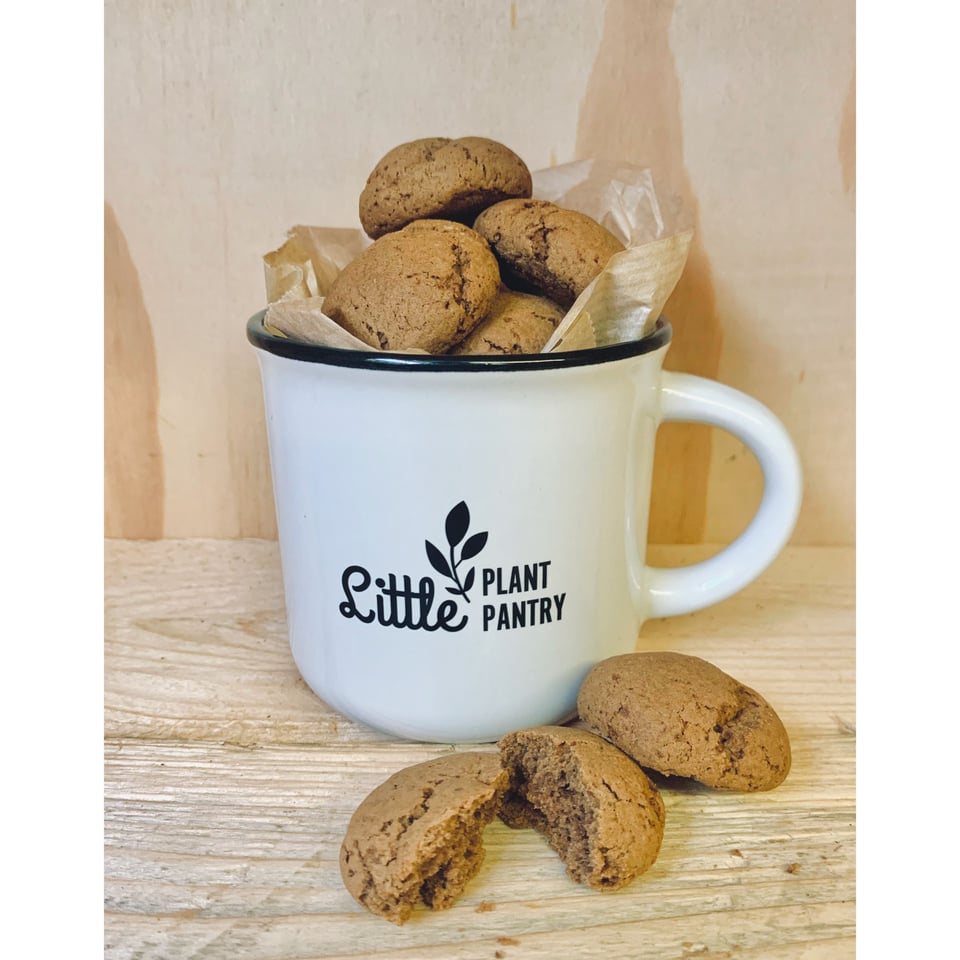 Mug Little Plant Pantry with Treats