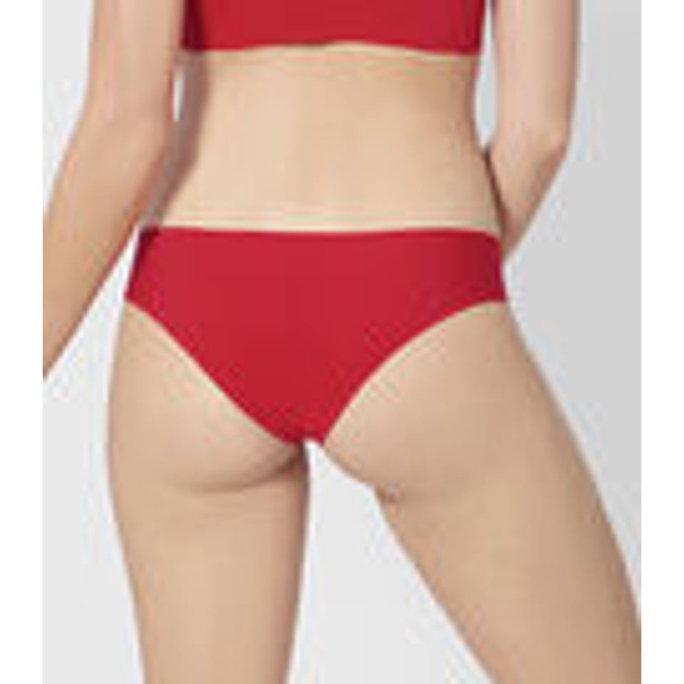 sloggi Zero Feel Tanga EX 10186740