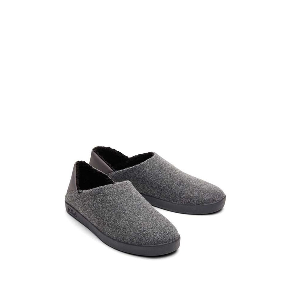 Slipper Ezra