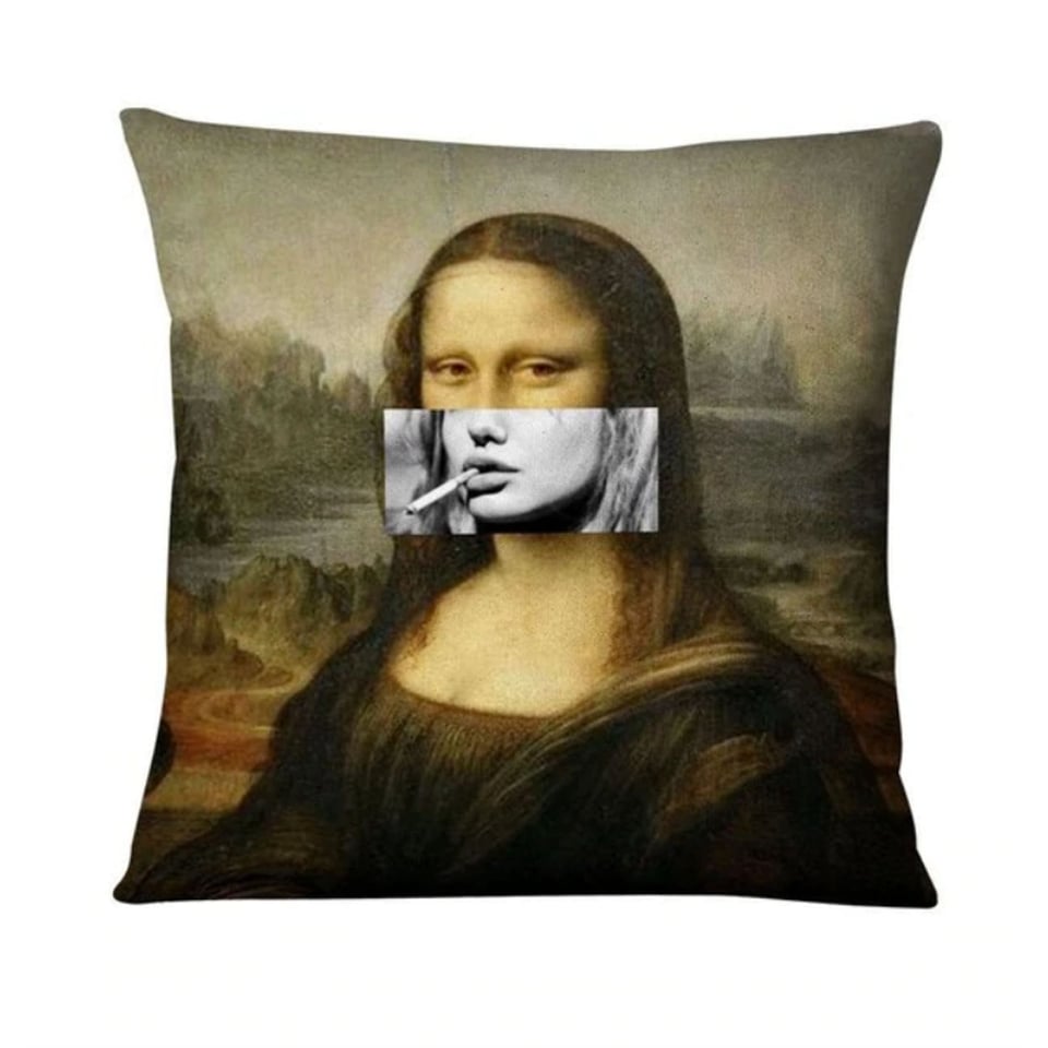 Kussenhoes Angelina Jolie en Mona Lisa collage. Stoere kussenhoes. Leuke cadeu kussenhoes 45x45