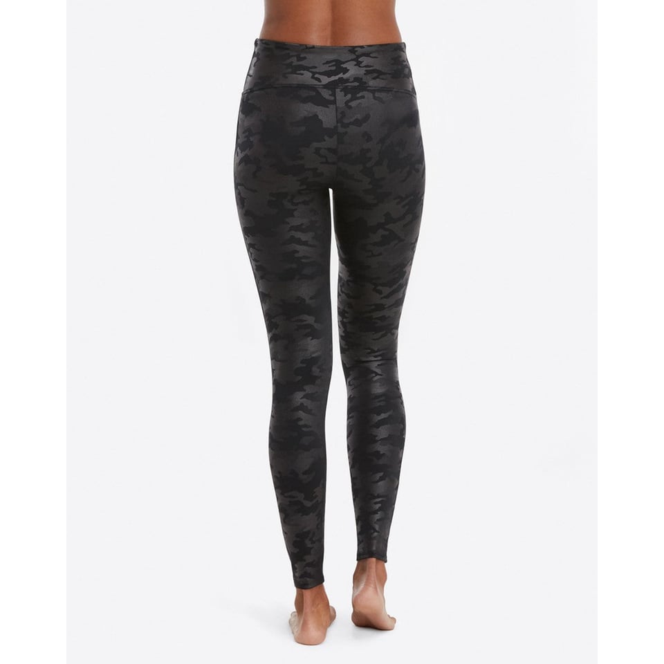 SPANX Faux Leather Camo Leggings SPX 20185R - XL / Black Camouflage