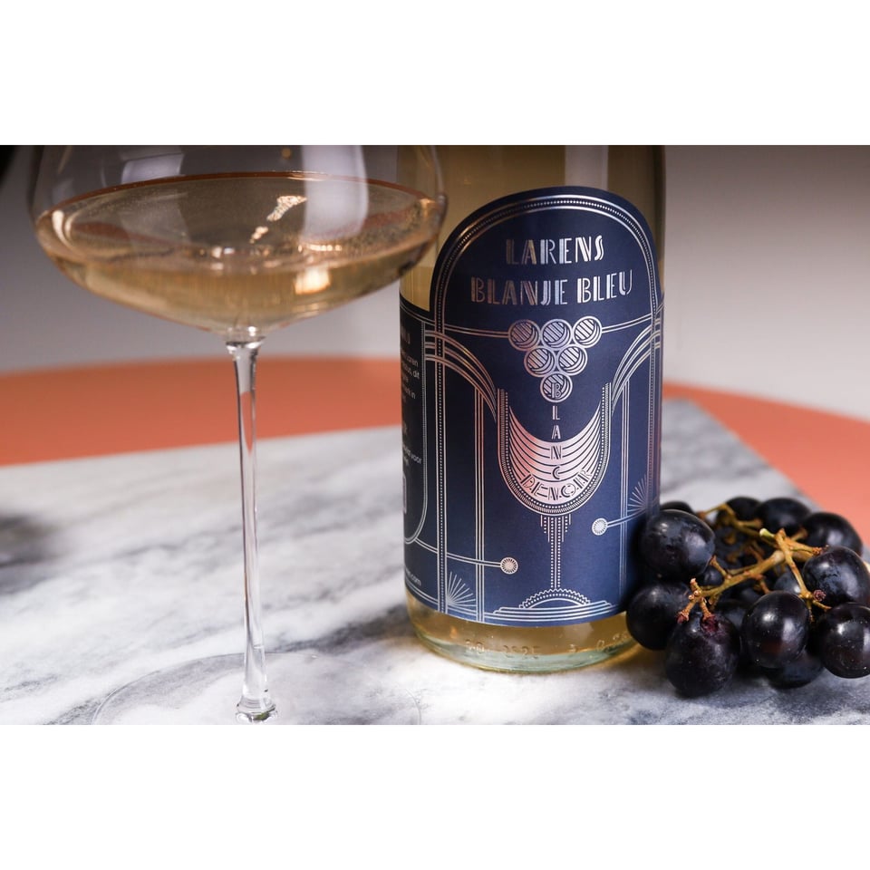 Larens Blanje Bleu - Wijngoed Gelders Laren - Blanc De Noir