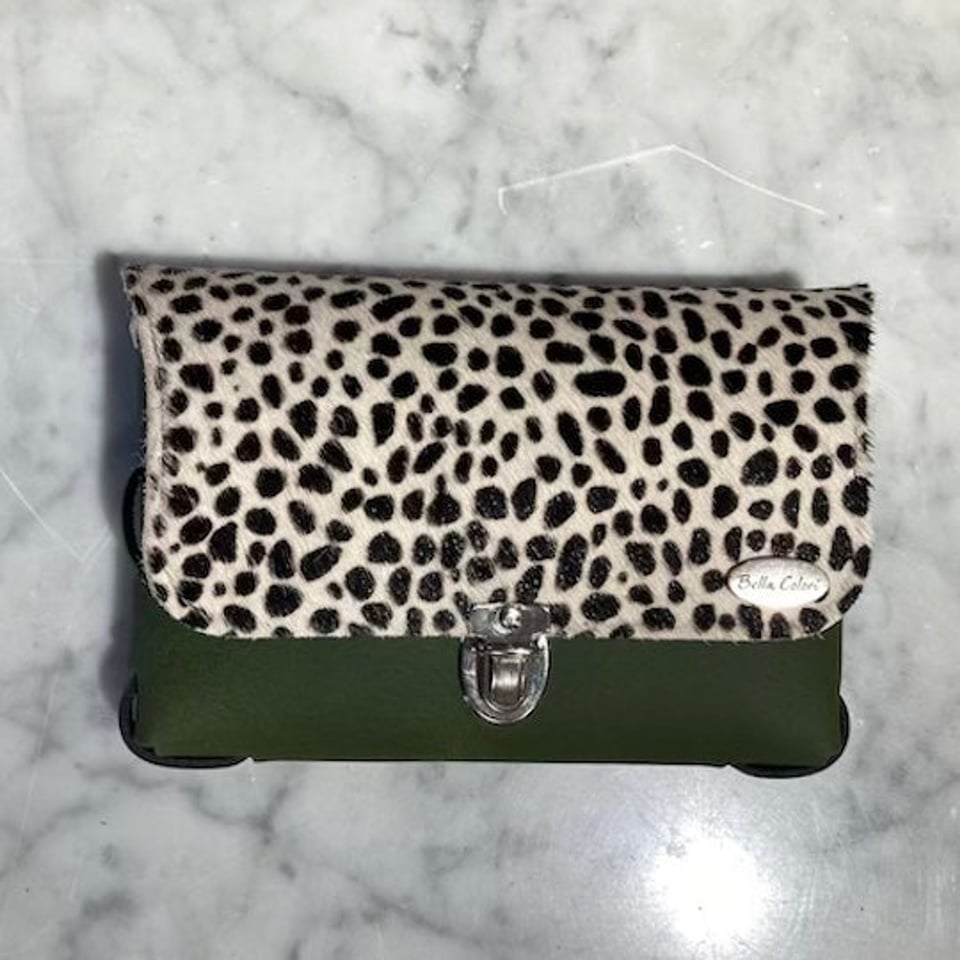 BELLA COLORI Coulerfull leather bag Army with spotted fur print. - Army