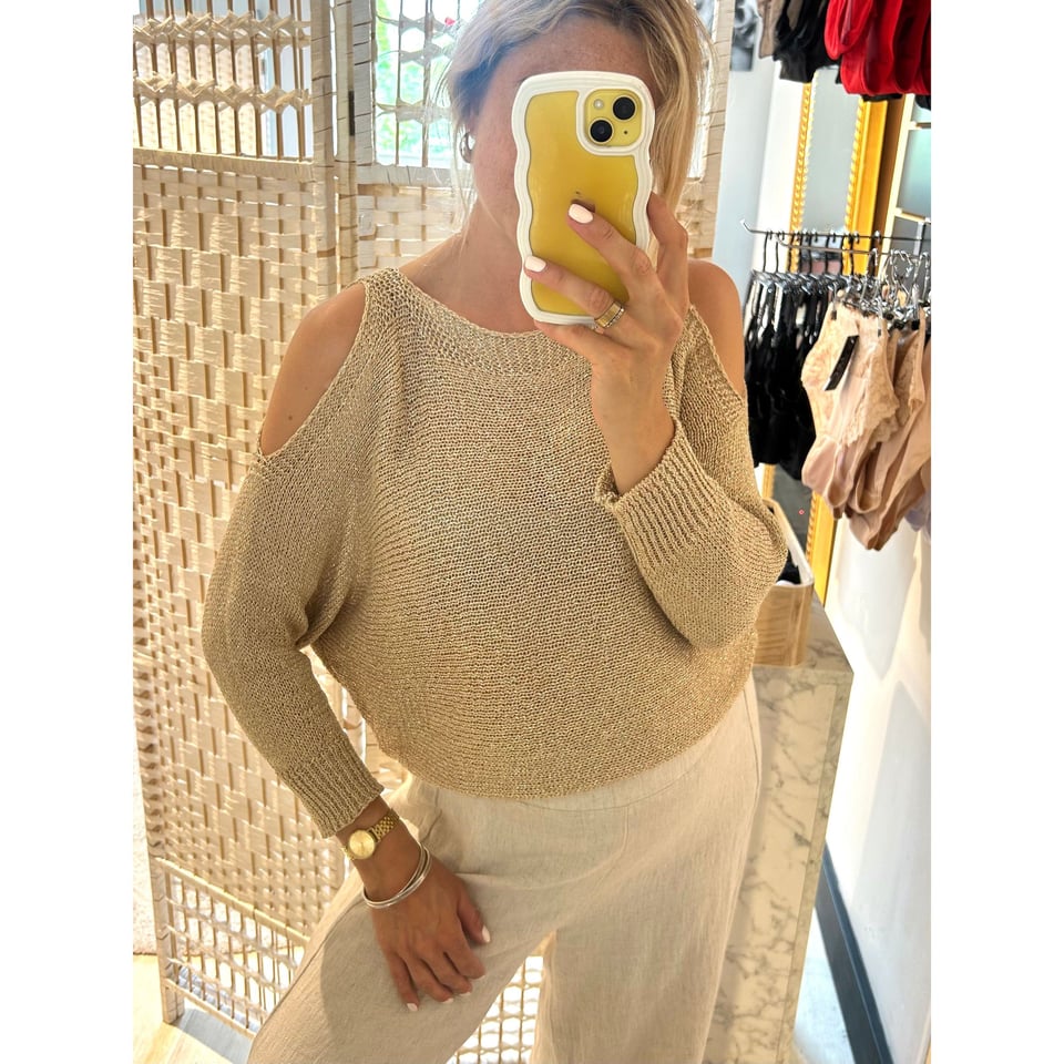 Shoulder cut out Knit - gold - Onesize x