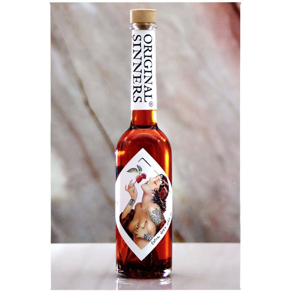 Luxuria Extra Virgin Chili Oil (100ml)
