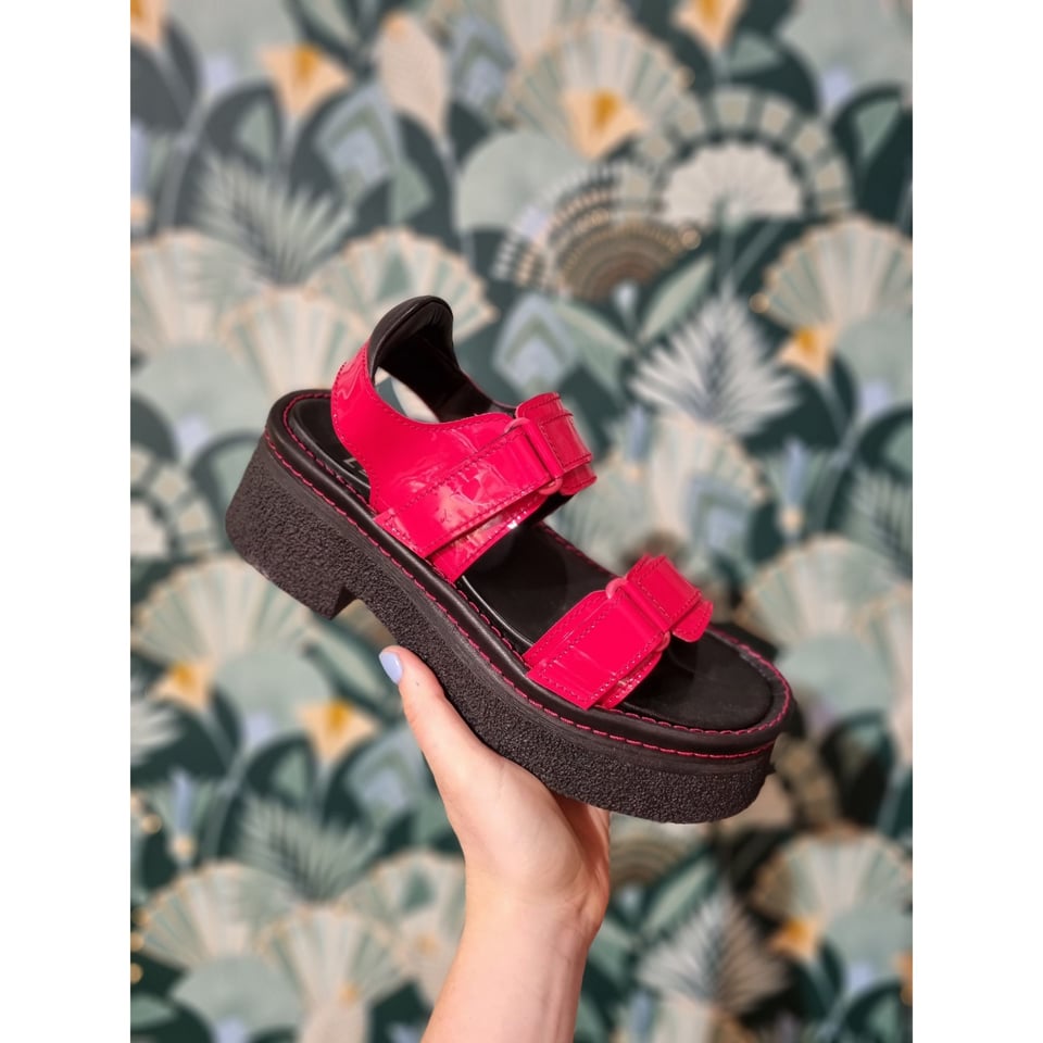 Jaya Red Sandals