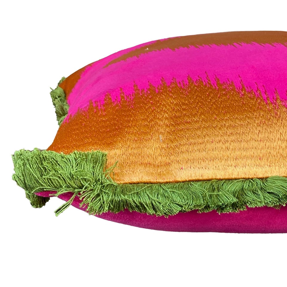 Sierkussen Golf Oranje Fuchsia 50x50cm Franjes