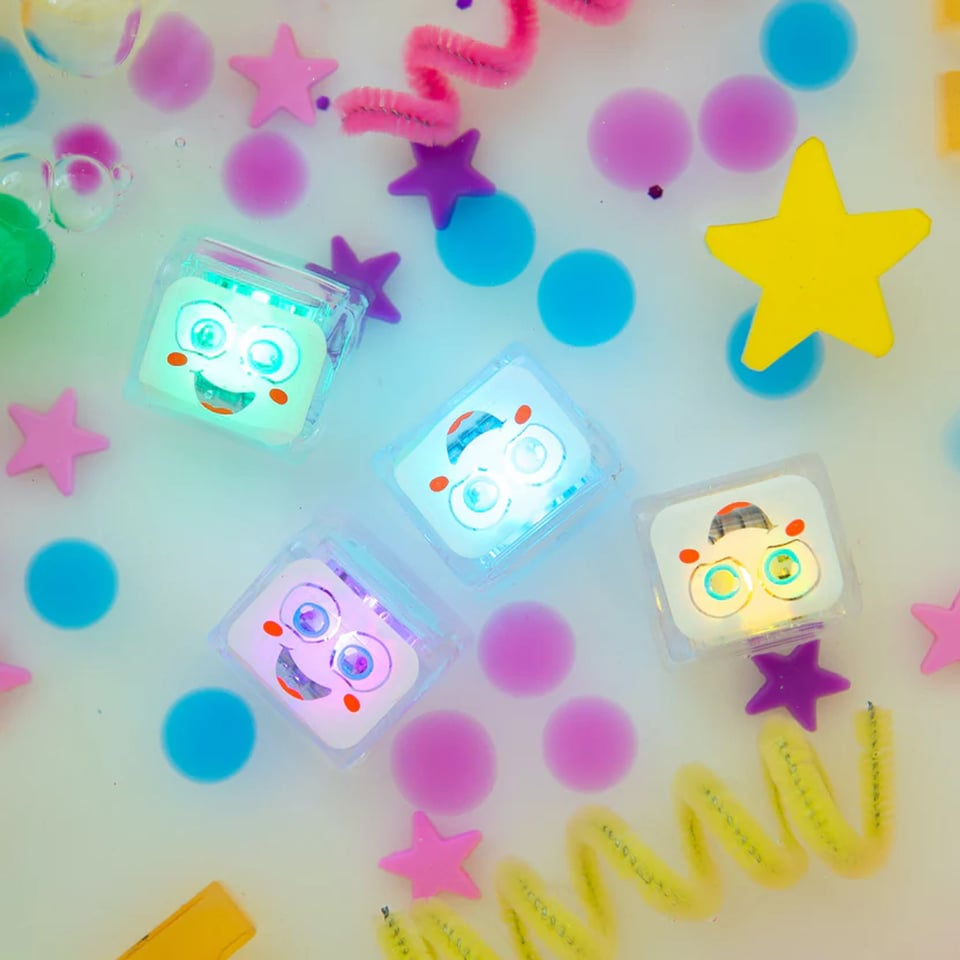 Glopals Light up Cubes Party Wit