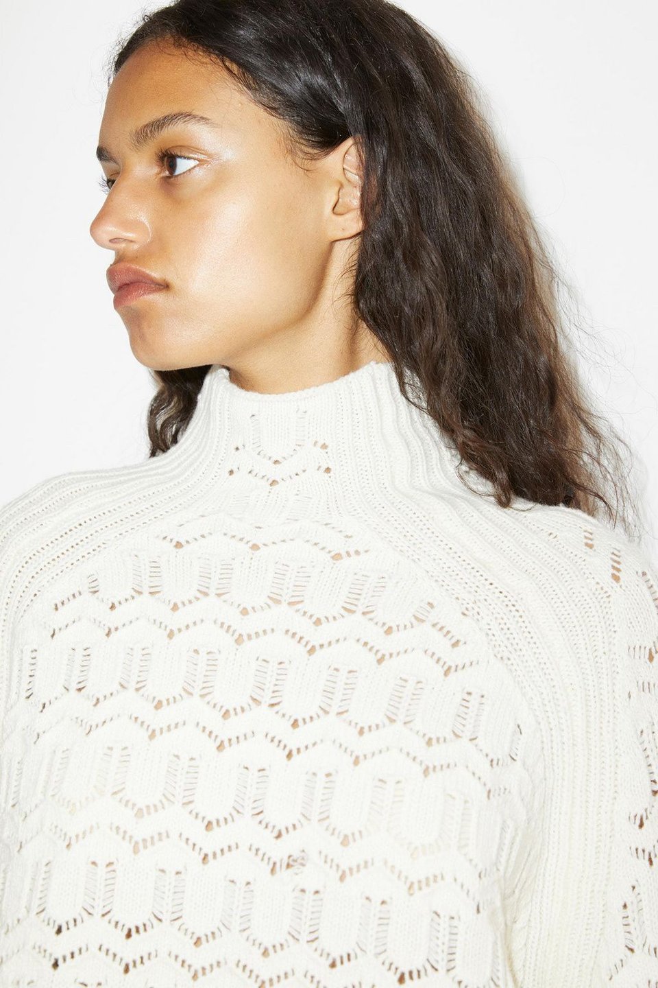 Peaches Sweater - Soft White