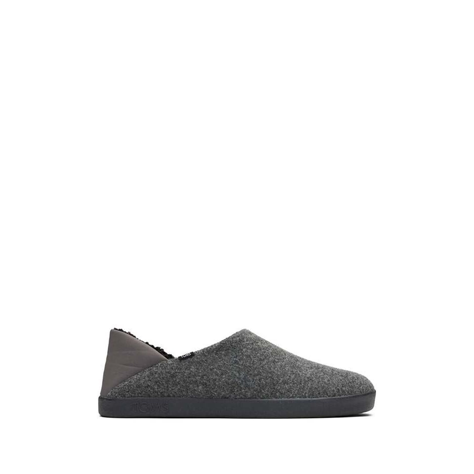 Slipper Ezra