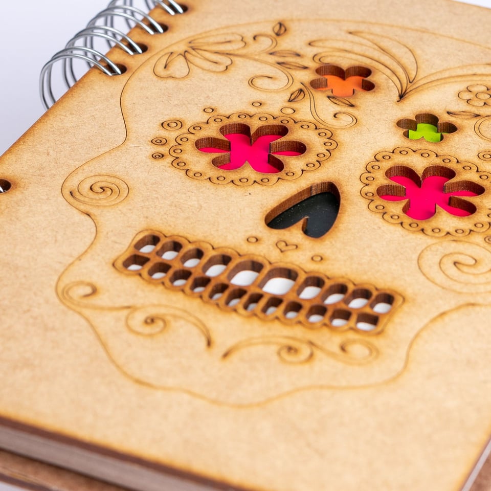 Sustainable journal - Recycled paper - Skull