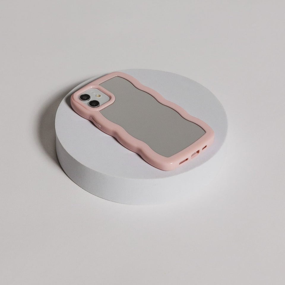 Wavy Mirror Case Roze  Glowy, Wavy & Pink