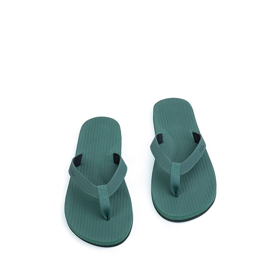 Flip Flops Essential