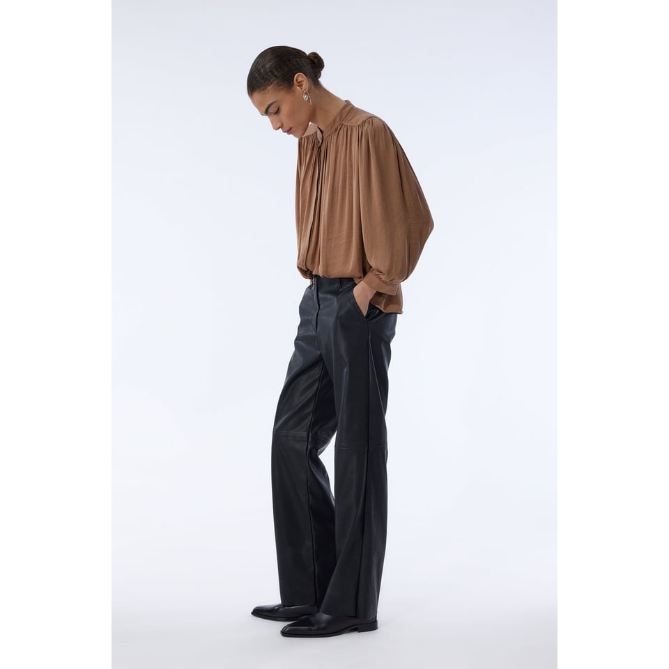 Knit-Ted Rubia Blouse - Mocca