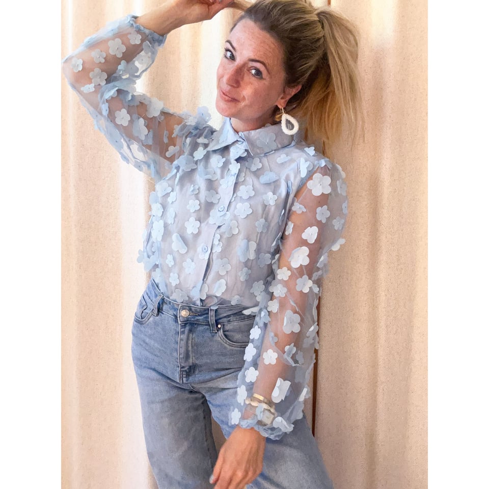 Floral Bloom sheer LightBlue blouse  - 1 Maat x