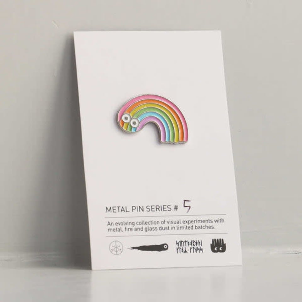 Pin Flying Rainbow