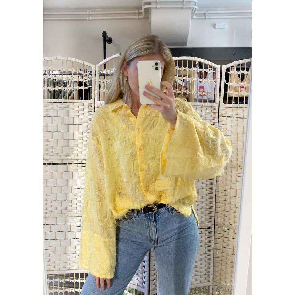 Trendy Fringe Blouse - Soft Yellow