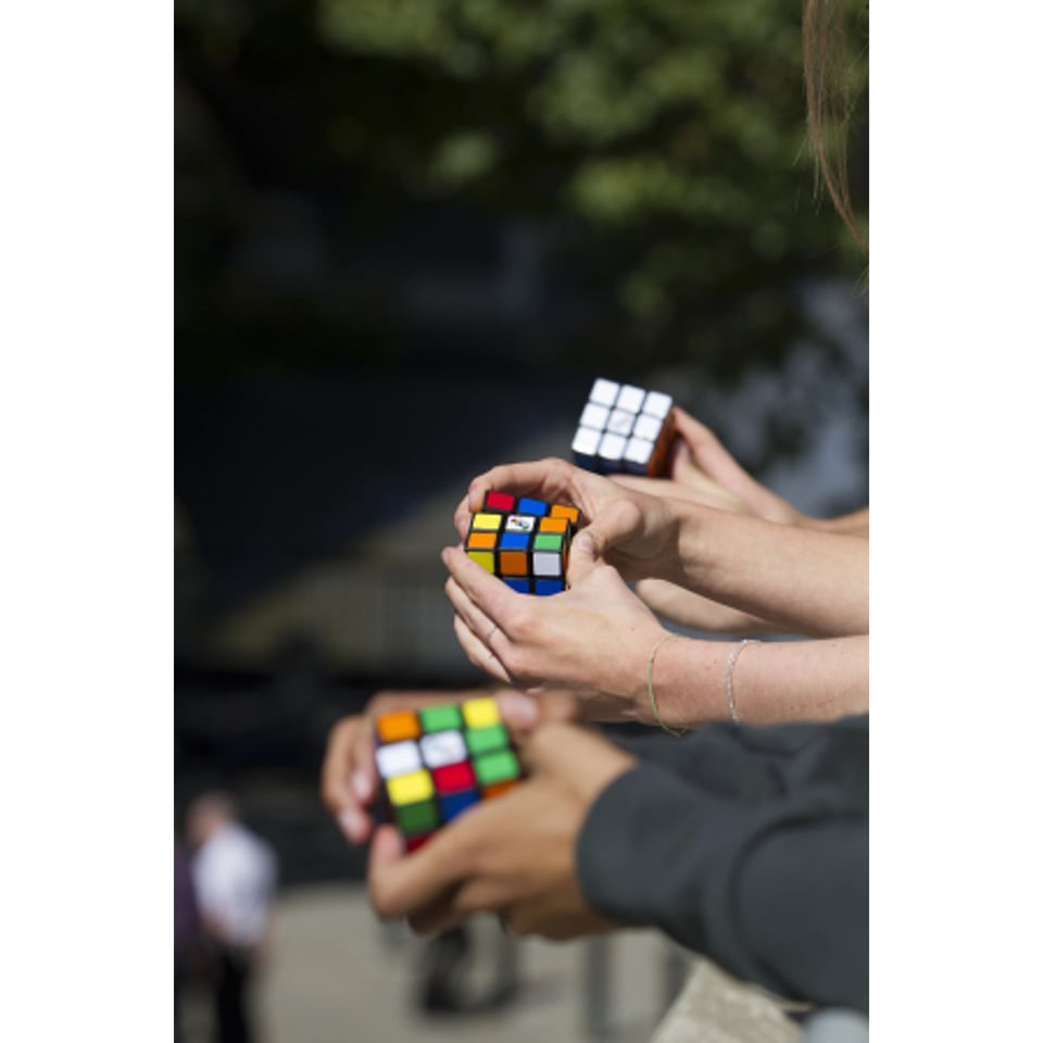 Rubik's 3 X 3 Puzzel