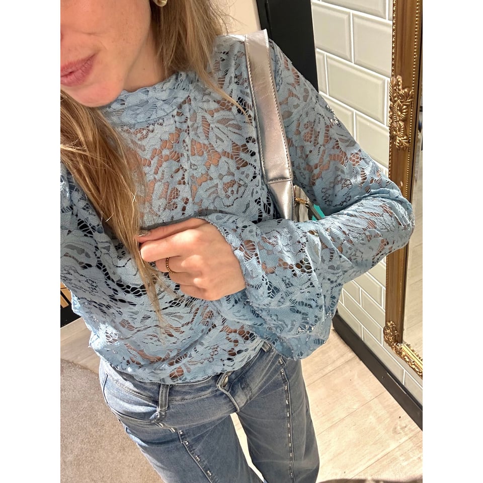 Trendy lace top blue - 1maat