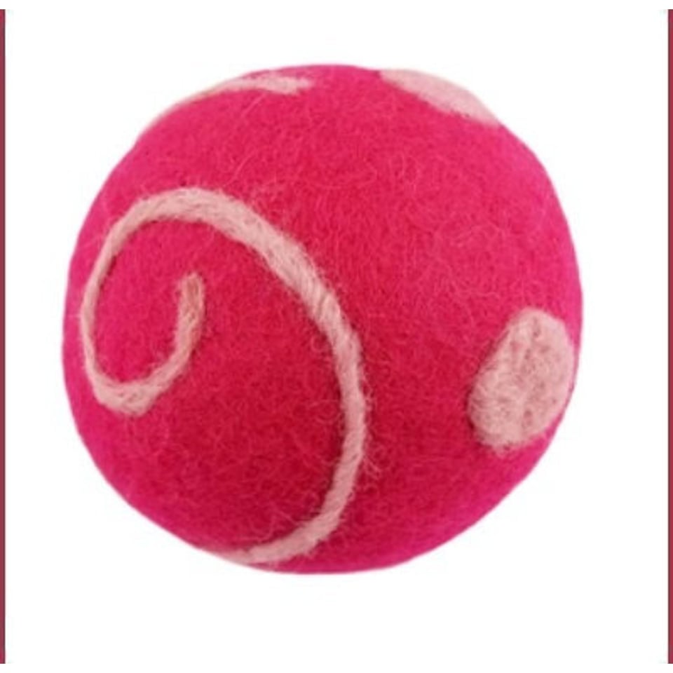 Speelbal Met Rammelaar Wolvilt