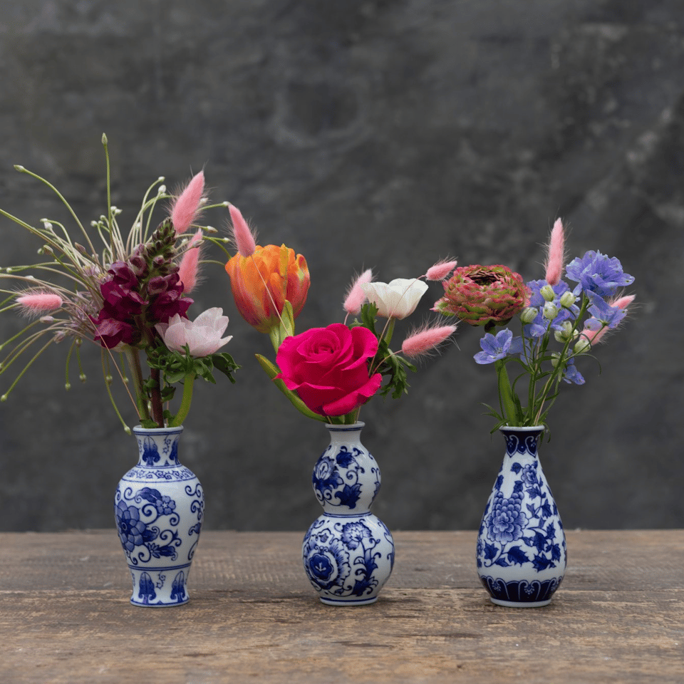 Delft Trio vase set