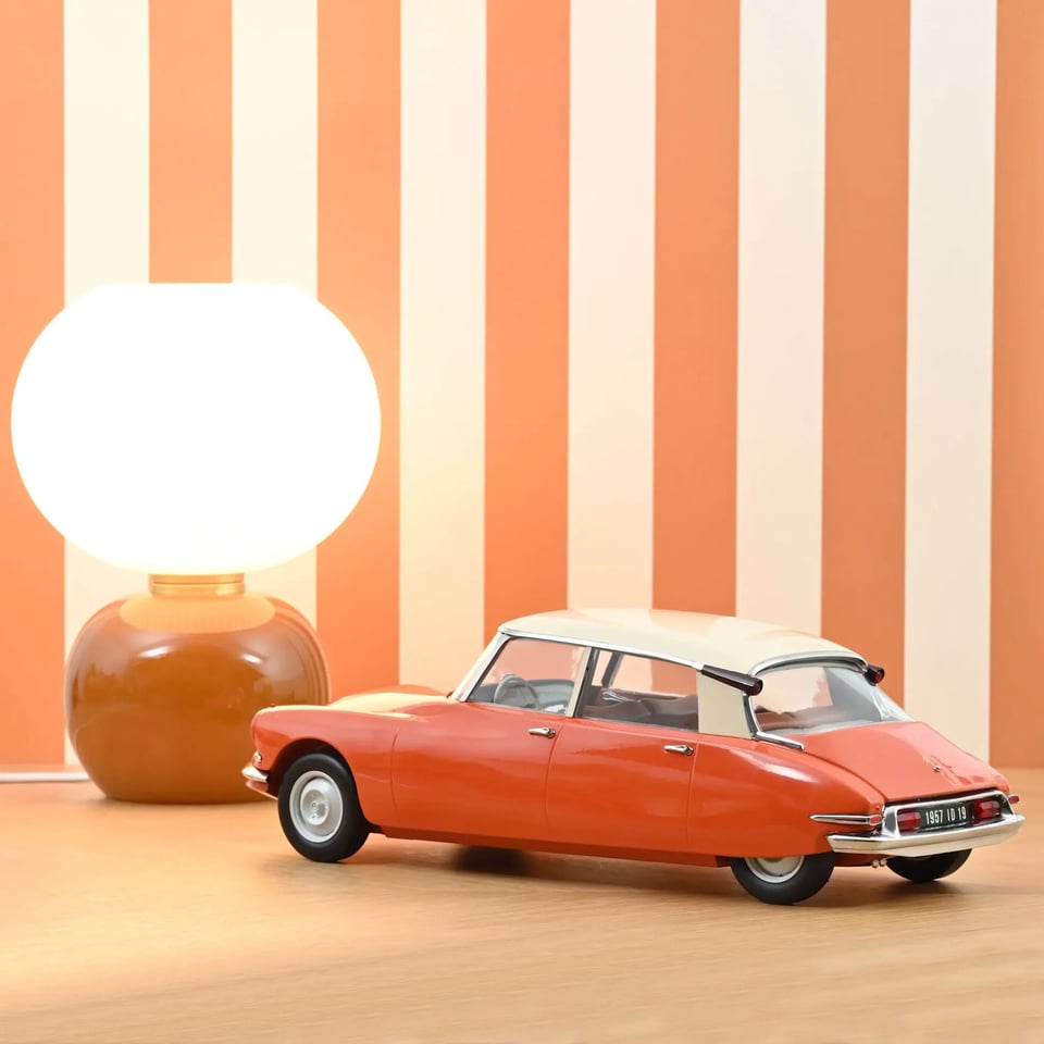 Citroën ID 19 1957 Capucine Orange & Cream 1:12