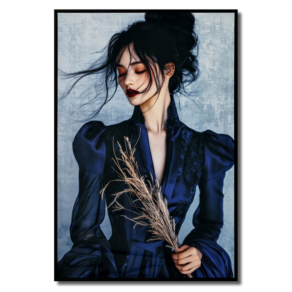 Schilderij Vrouw in Blauwe Jurk Op Fluweel 83x123cm Ingelijst