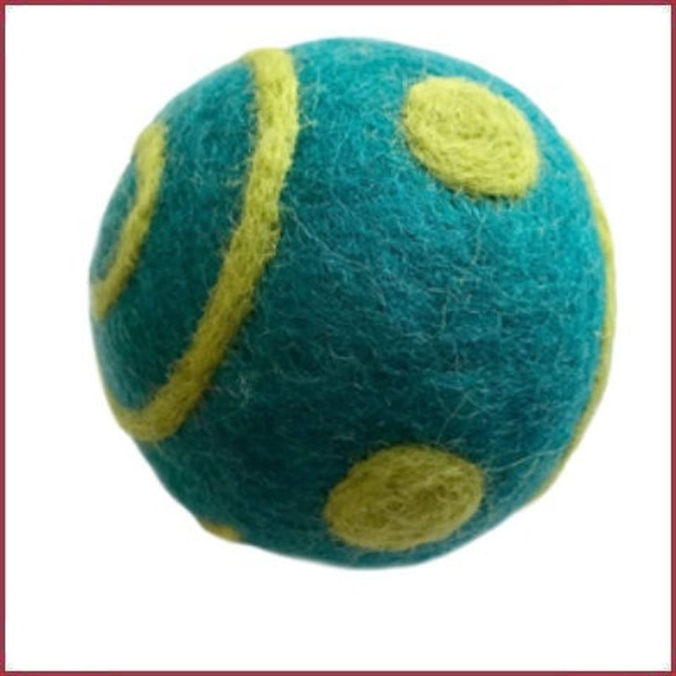 Speelbal Met Rammelaar Wolvilt