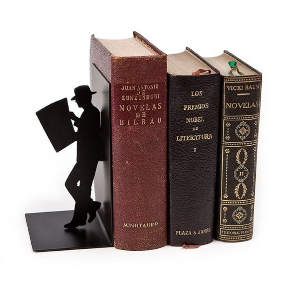 Bookend The Reader