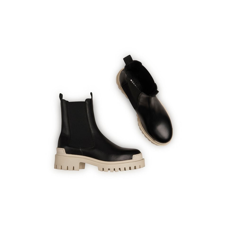 Pavement Malou Leather Boot - Black / Beige