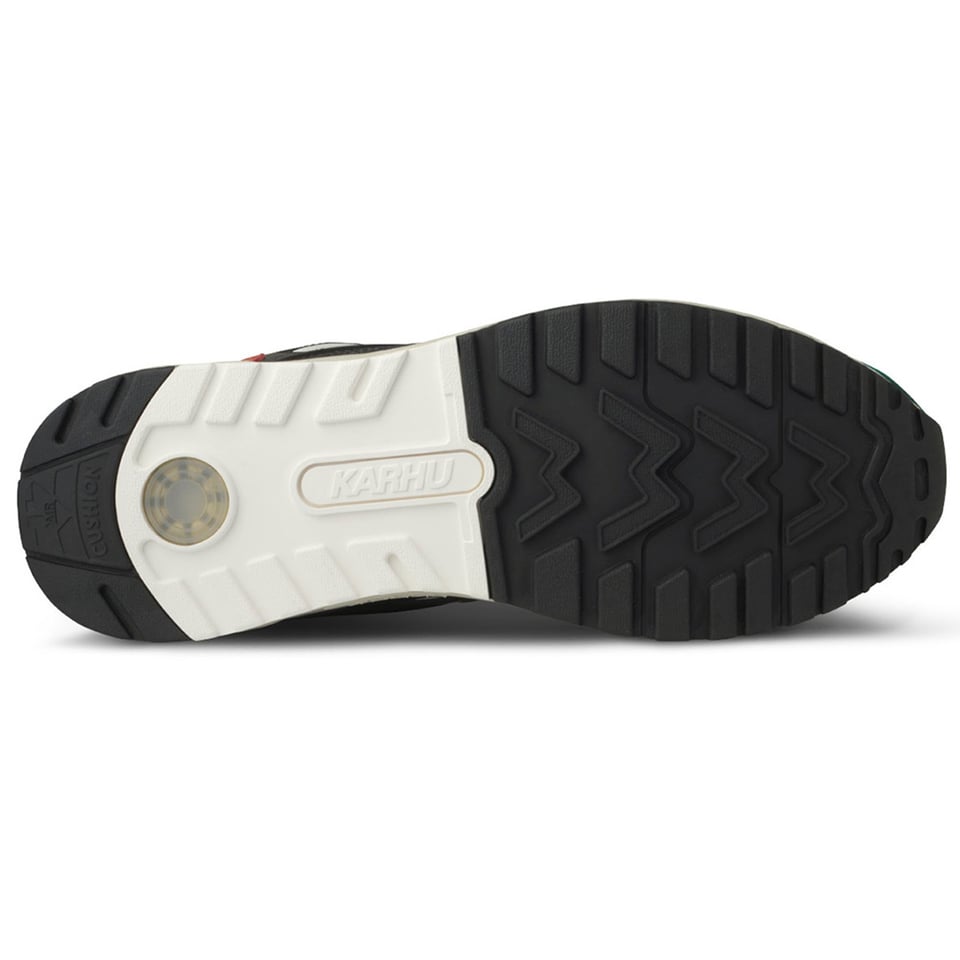 Karhu Karhu Legacy 96 June Bug / Jet Black F806025