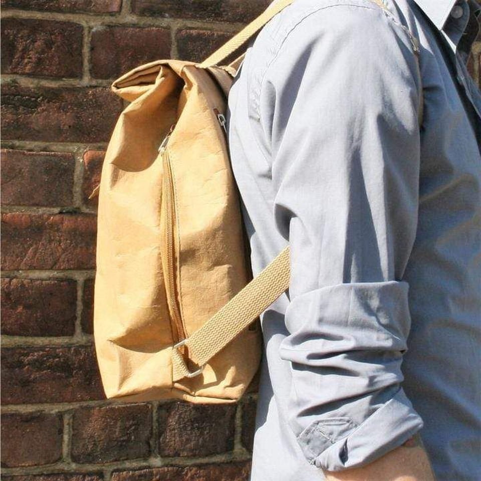 Vegan backpack - brown